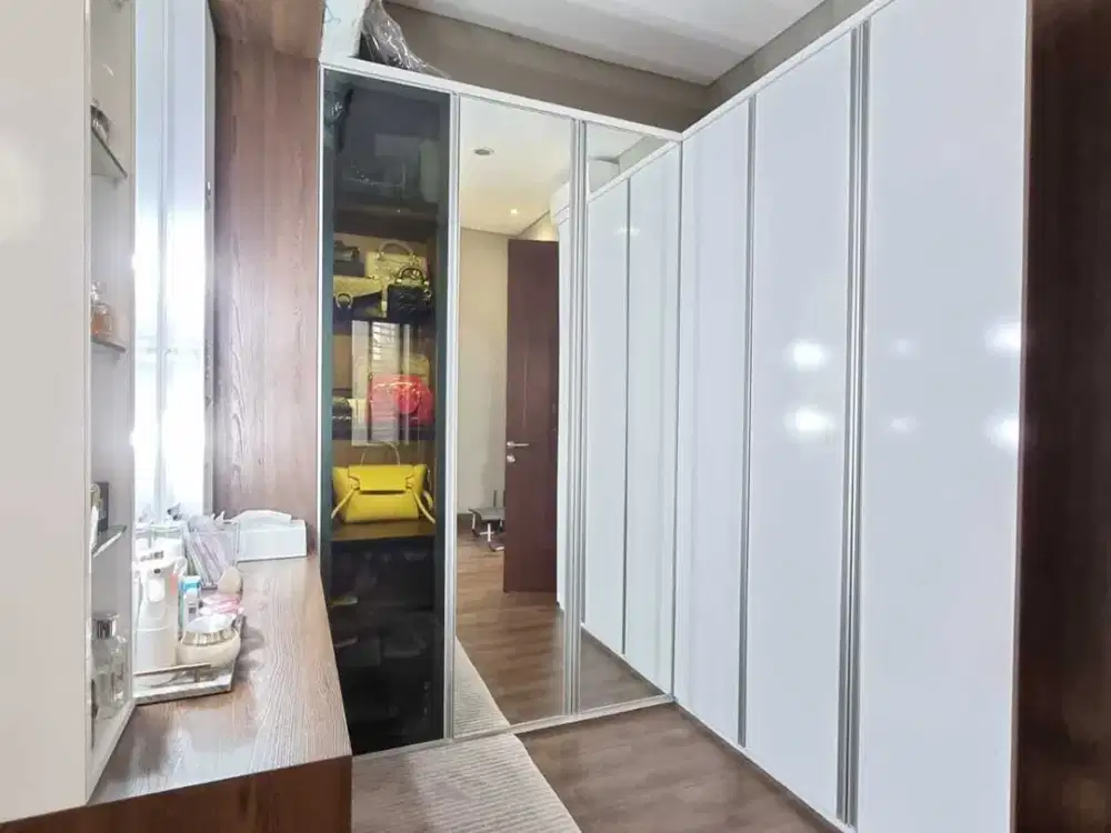 Dijual Rumah Cantik & Full Renov Greenwich Cluster Whelford Bsd City T
