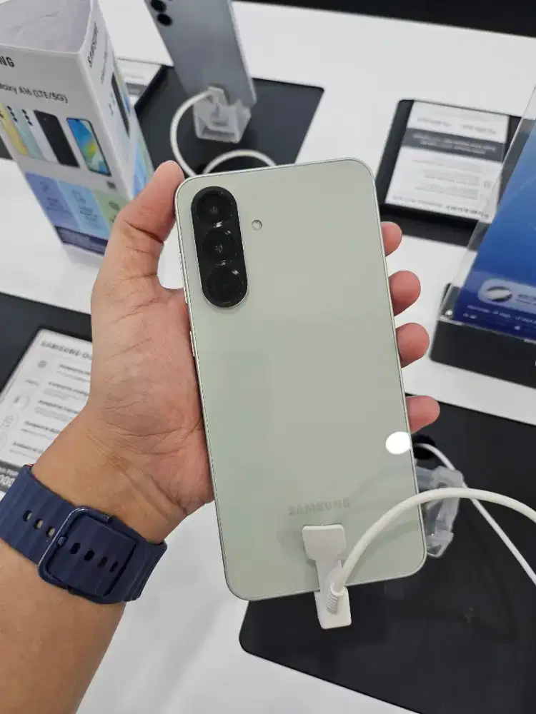 Samsung Galaxy A56 free garansi up to 2th