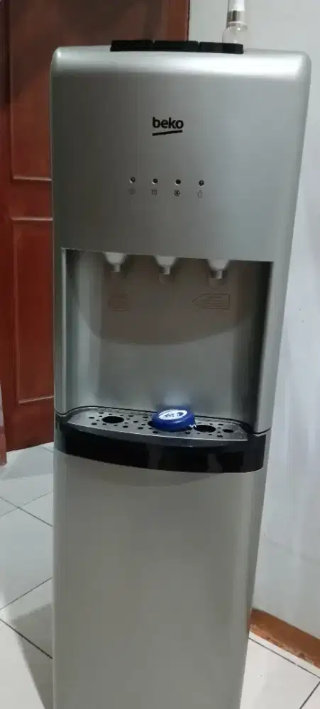 Air Dispenser Merk Beko BSS 4600 TT