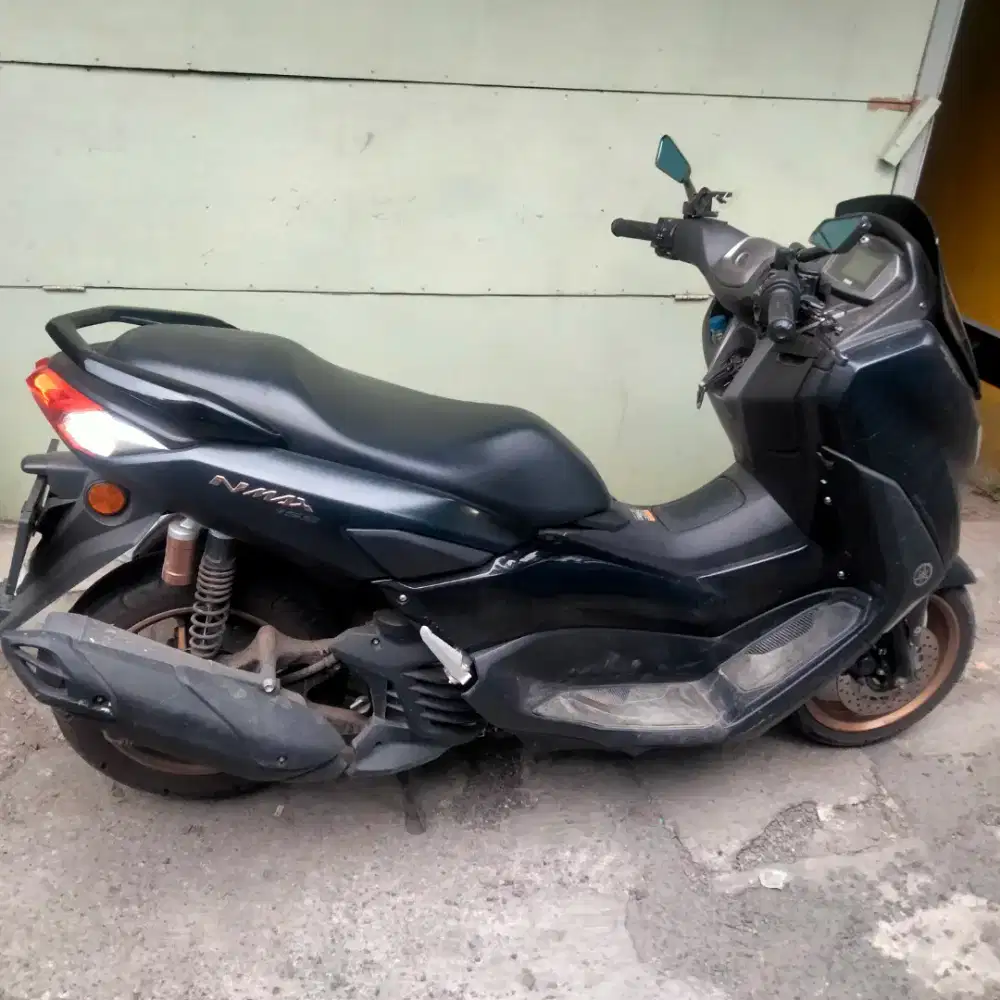 Yamaha N max 2021