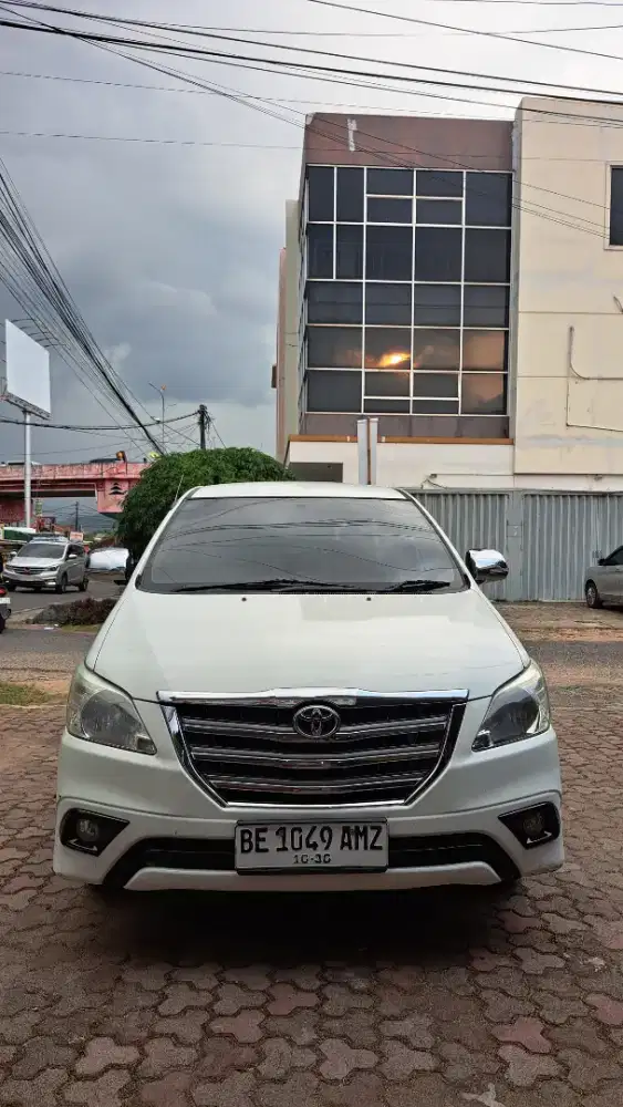 Innova 2.5 G 2014