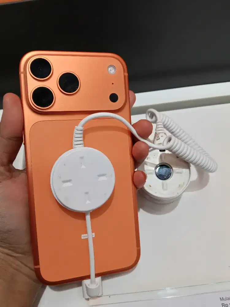 iPhone 17 Pro Max 256GB | Promo Kredivo 0% Tanpa Kartu Kredit
