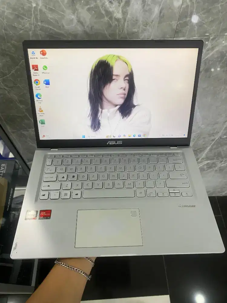 Asus Vivobook X415DAP Ryzen 3 3250U 8/512 ssd