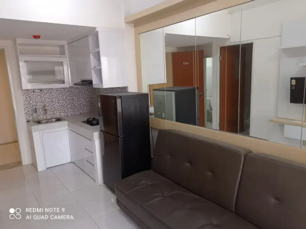paling murah di Surabaya barat djual apartemen 2BR full furnish 240jt