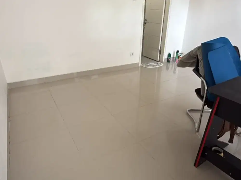 Disewakan gudang di margomulyo permai Lt 10x44 hanya 130jt