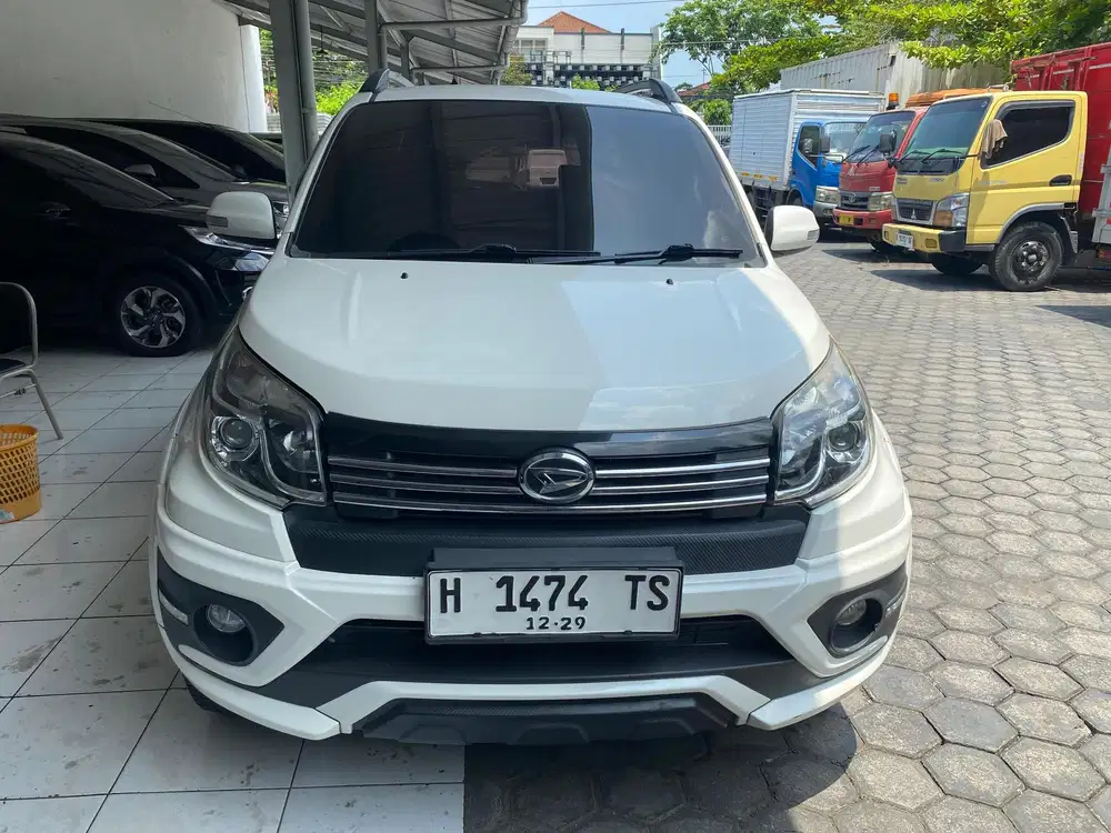 Daihatsu Terios R adventure matic 2017
