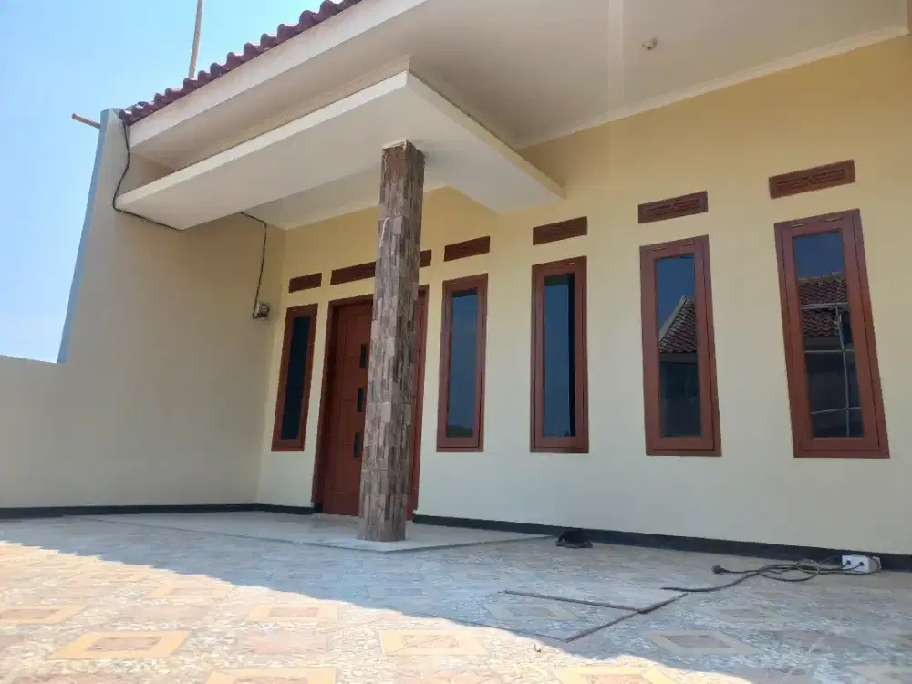 RUMAH MINIMALIS PAKE BATA MERAH DI JL.TRUSAN CIBADUYUT-RANCAMULYA BDG