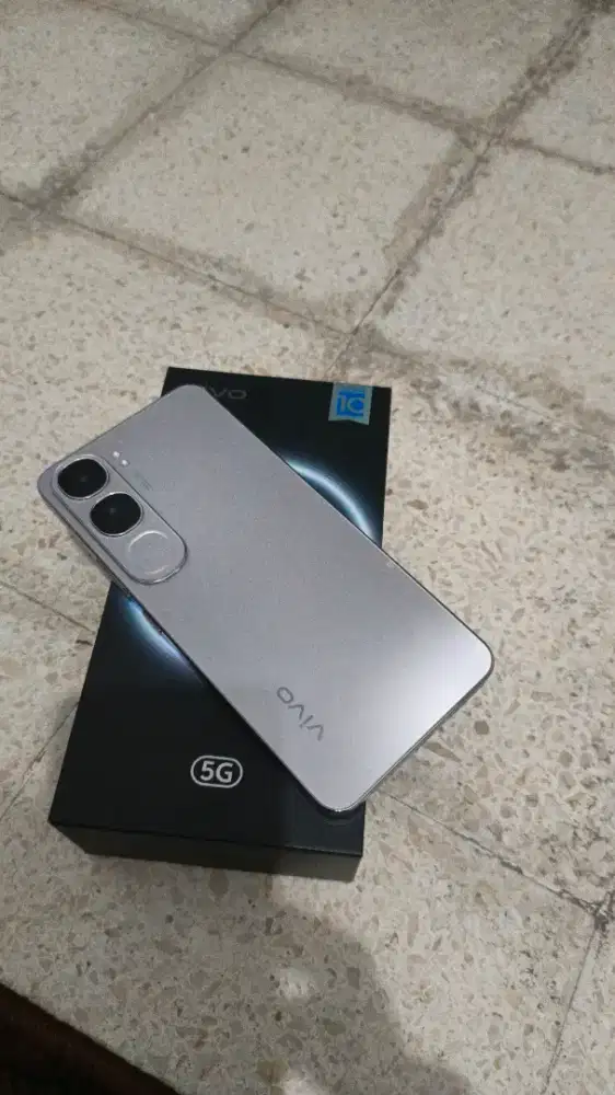 vivo v40 lite 5G 8/256