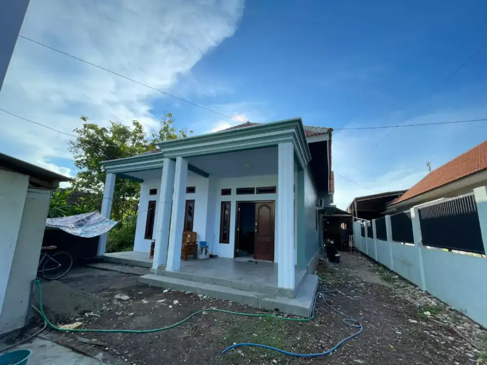 Jual rumah + tanah