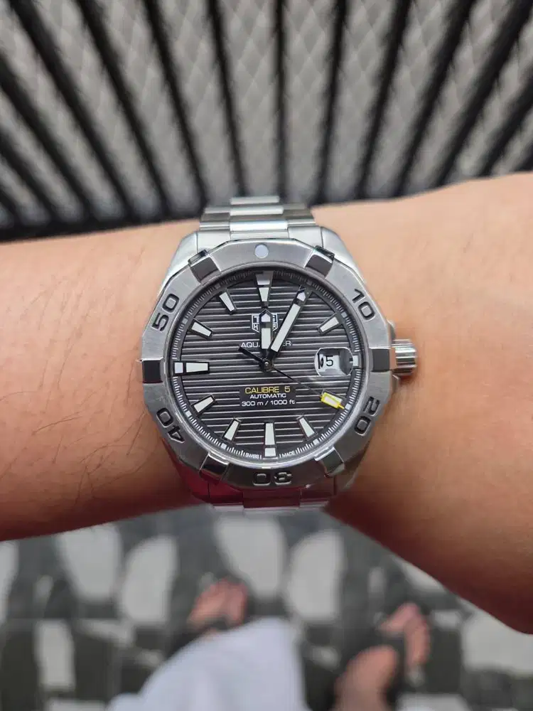 TAG Heuer Aquaracer Calibre 5 Black Dial Automatic
