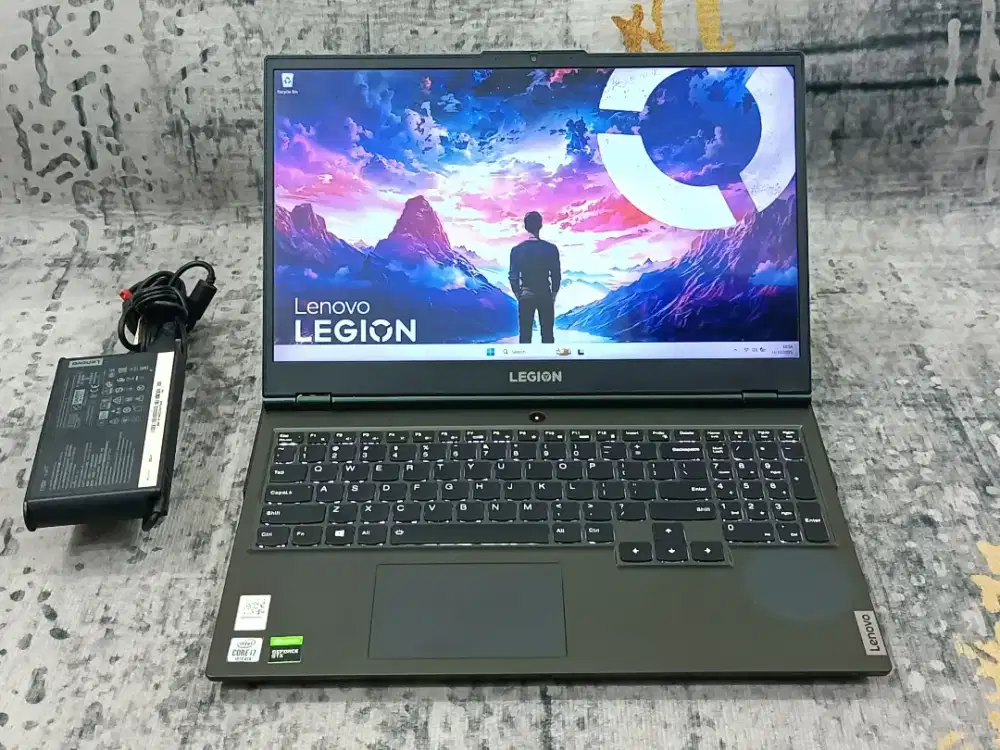 Lenovo Legion 5 Core i7-10750H 16GB 512GB GTX 1650 Ti 4GB Like New