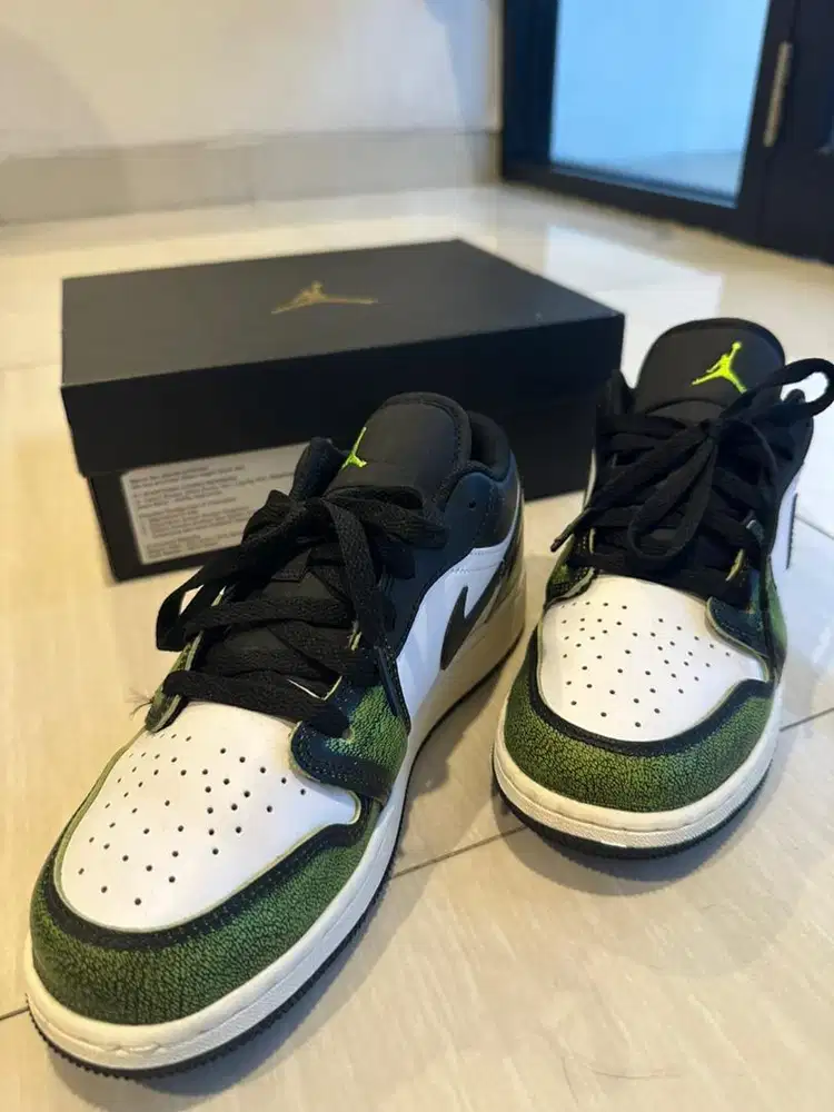 Air Jordan 1 Low SE