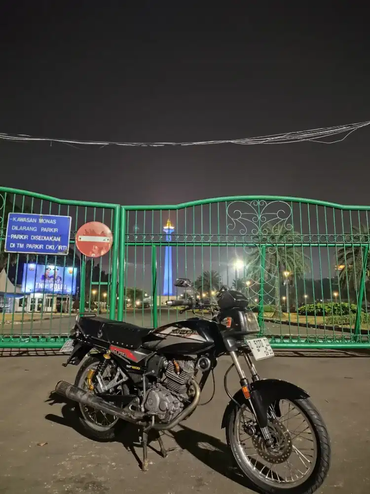 Honda gl pro THN 1996