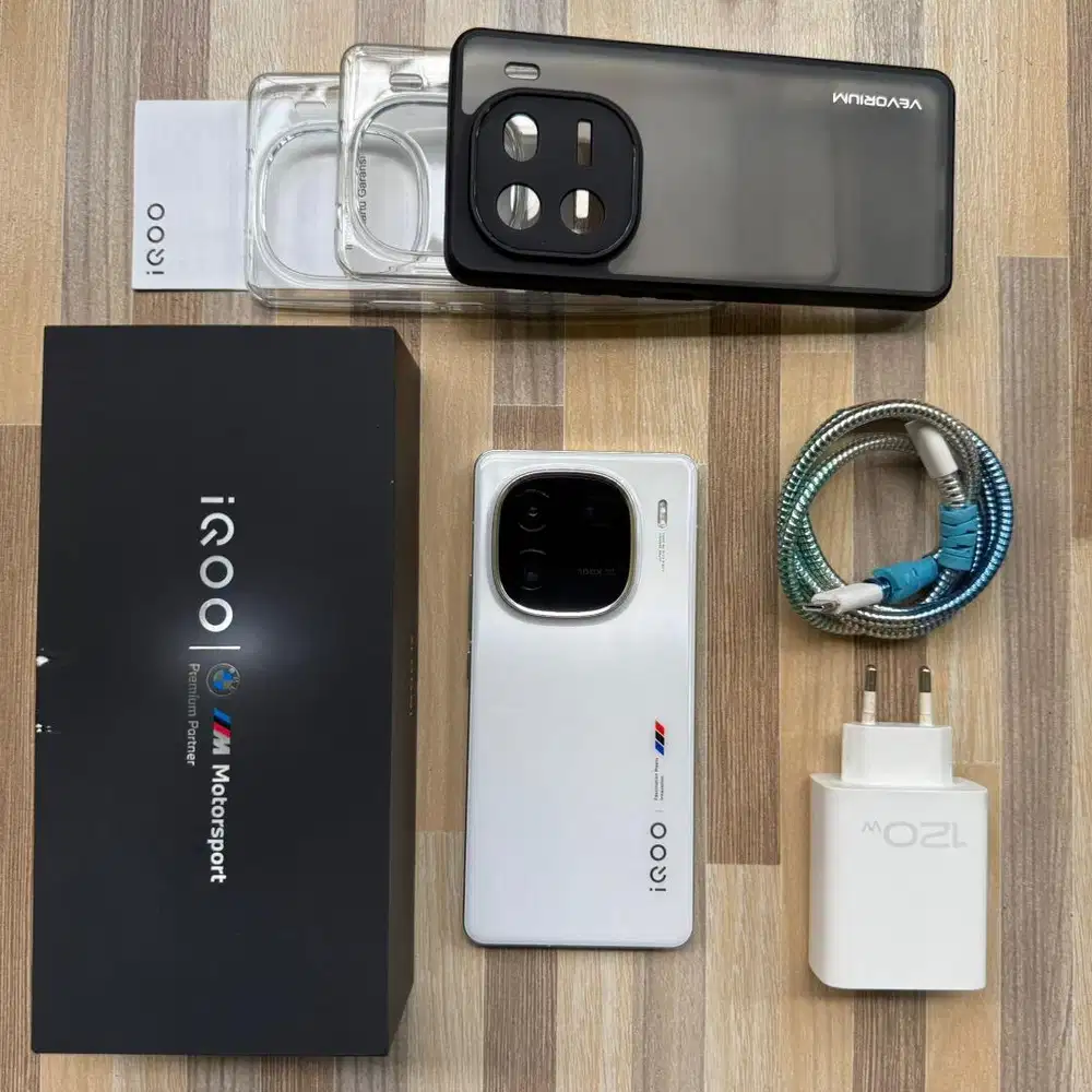 Iqoo 12 16/512 fullset like new