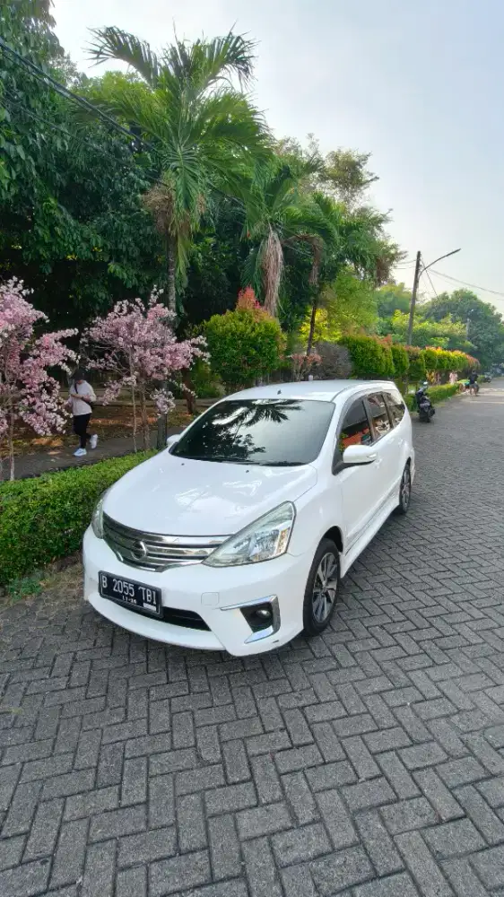 LOW KM 60rb Istimewa Grand Livina HWS Autech 2016