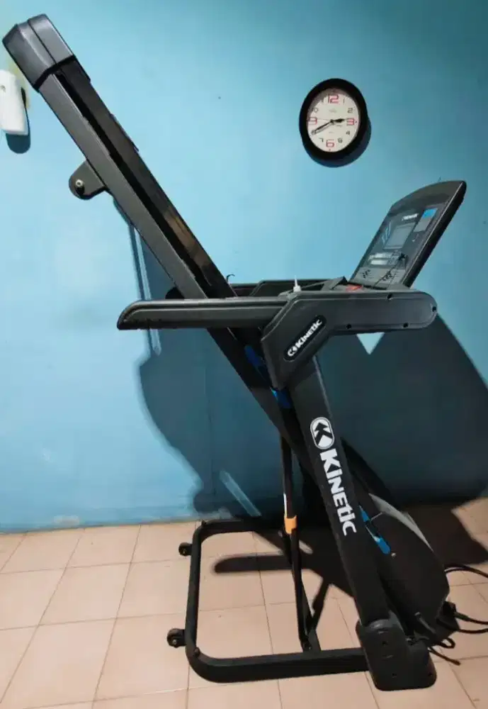 Treadmill Kinetic Motorized 15p