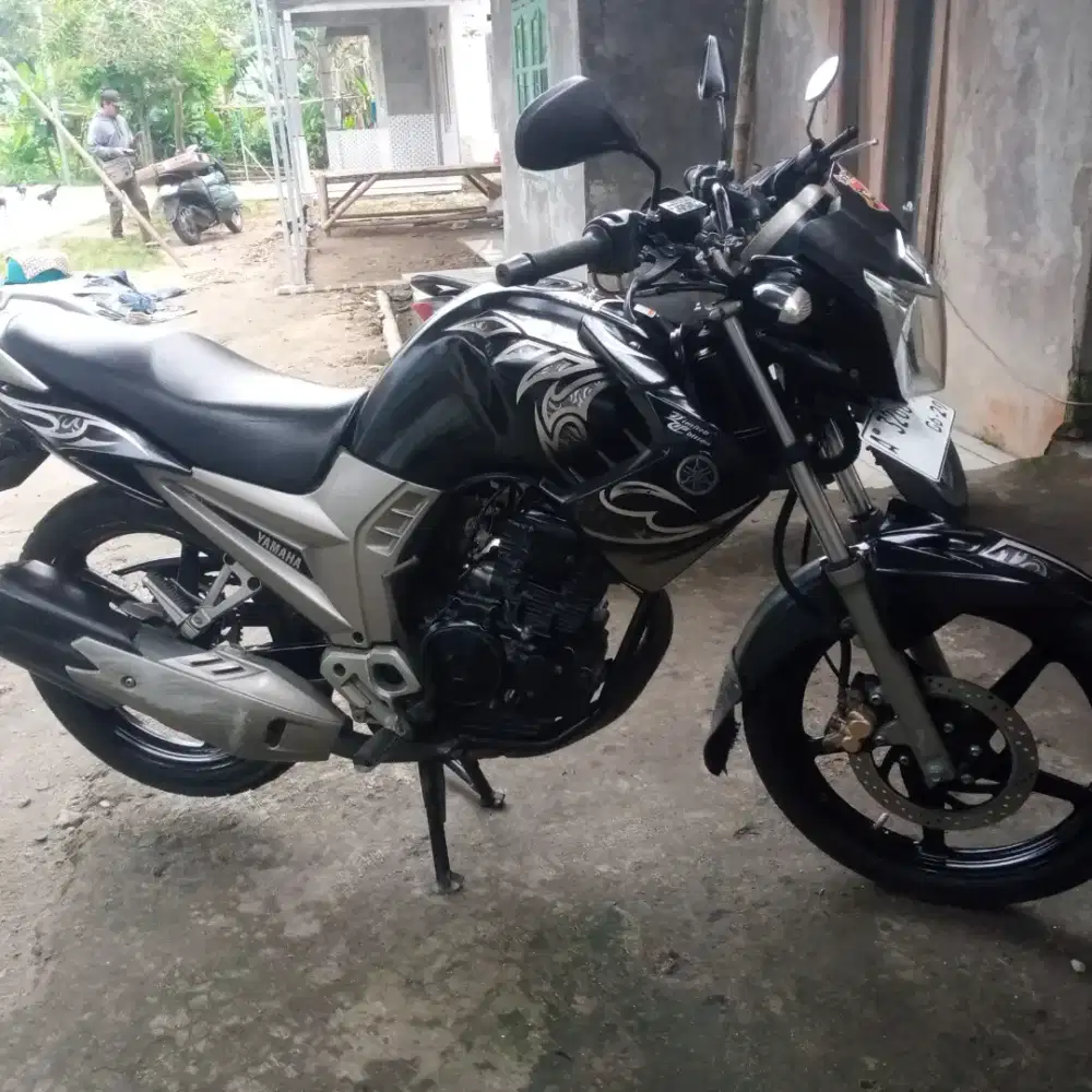 Yamaha scorpio 2014
