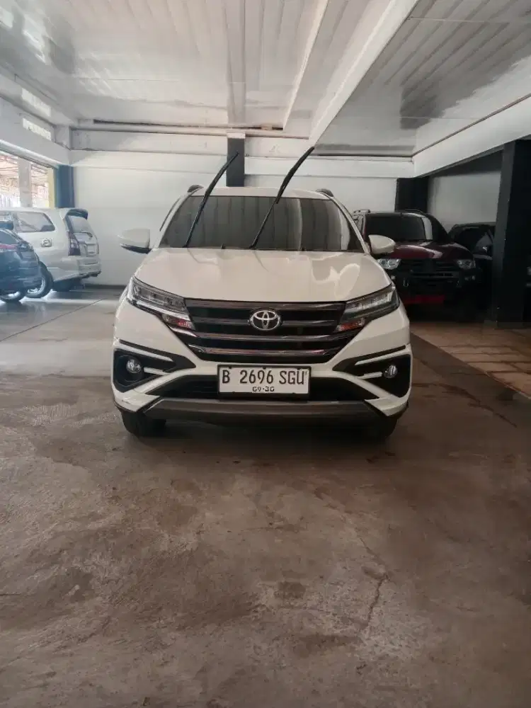 Dijual Toyota Rush GR Sport 2022 Matic