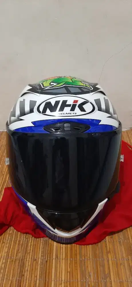 Jual helm nhk gpr tech kondisi 98% masih mulus
