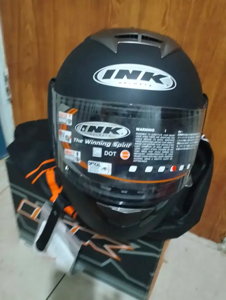 Helm INK full face new
