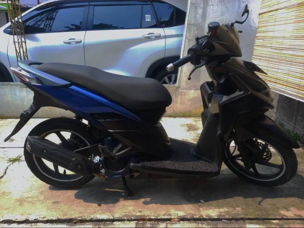 Honda Vario techno 110 karbu (Hitam Biru)