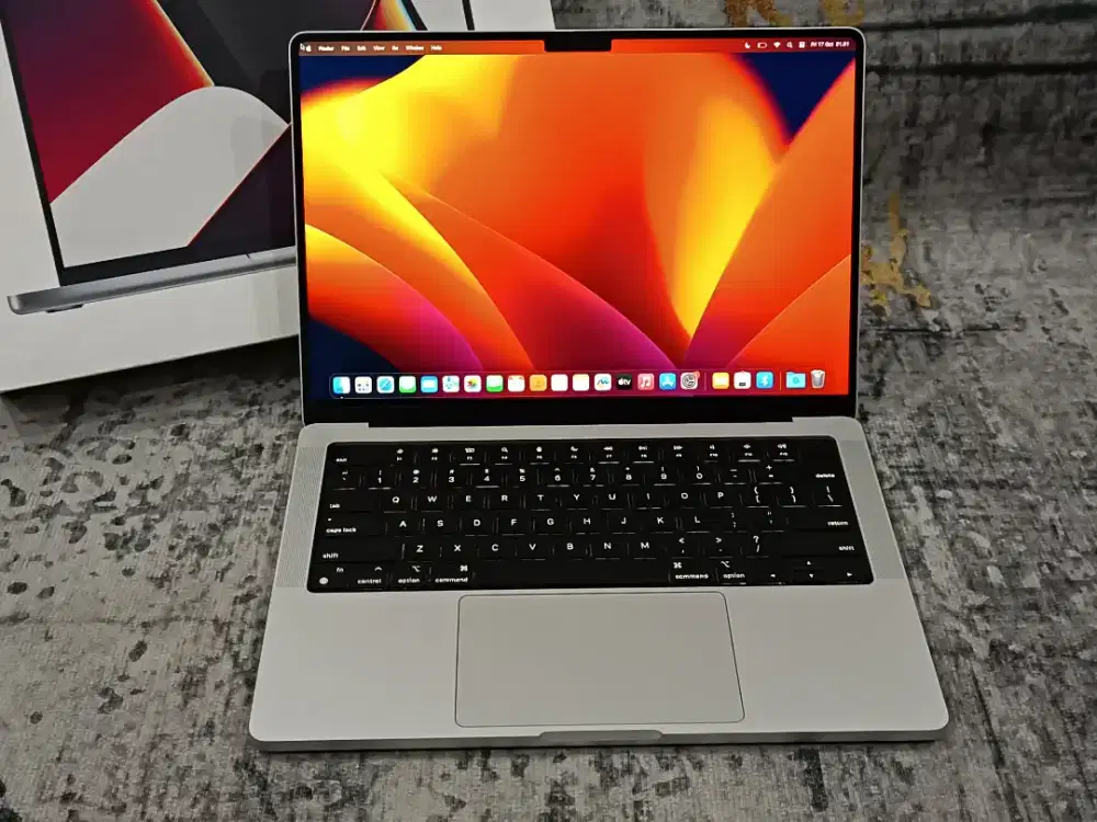 MacBook Pro 14 M2 PRO 2023 16GB 512GB Silver Fulset Like New