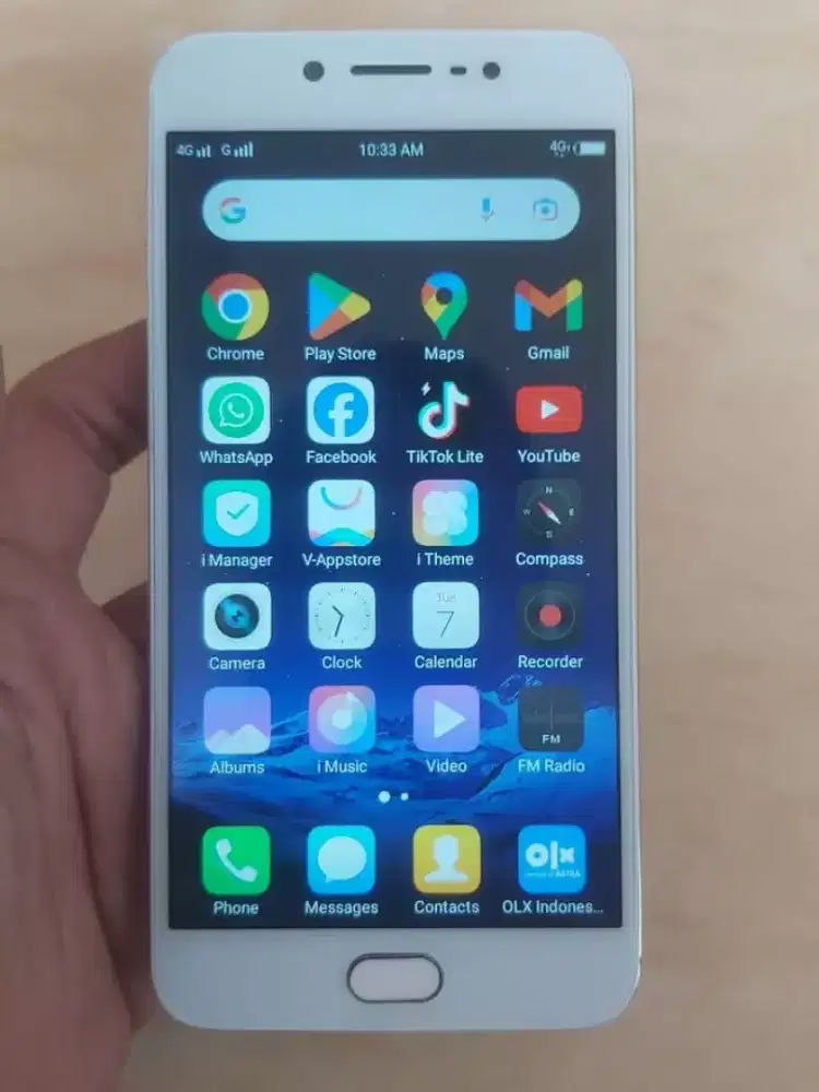 VIVO V5S (4/64) (Resmi) Mulus Normal Bisa Tukar Tambah