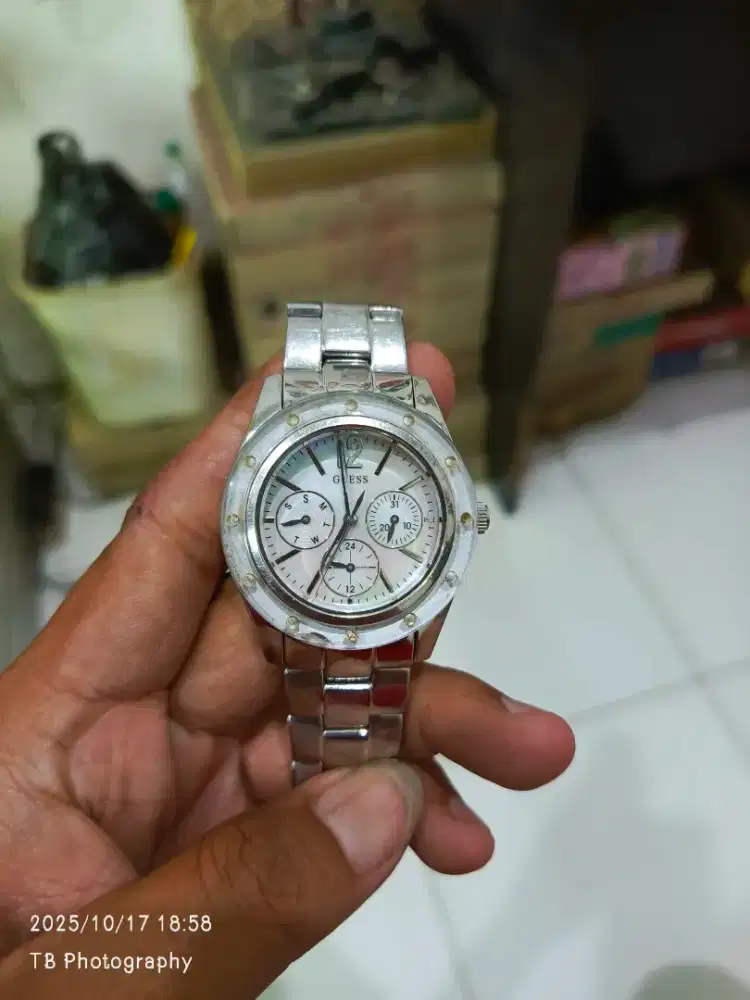 Guess Original Case Akrilik