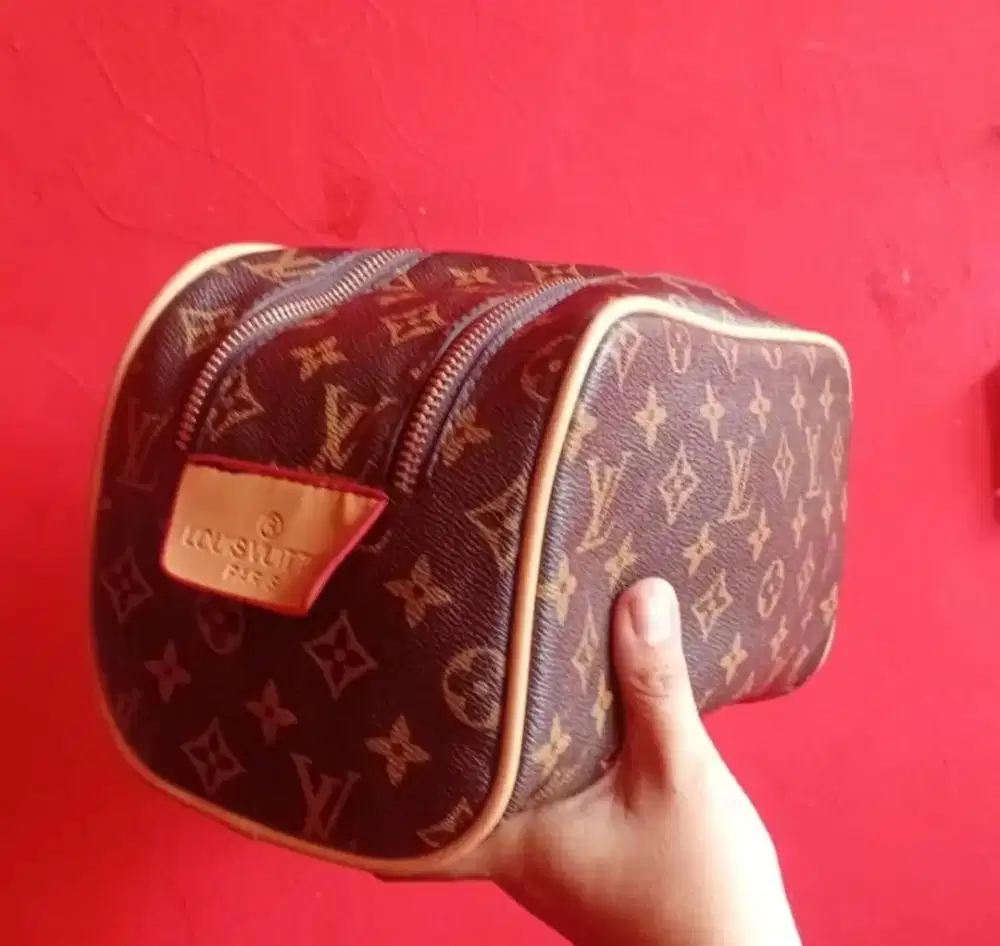 Pouch serbaguna kulit sapi