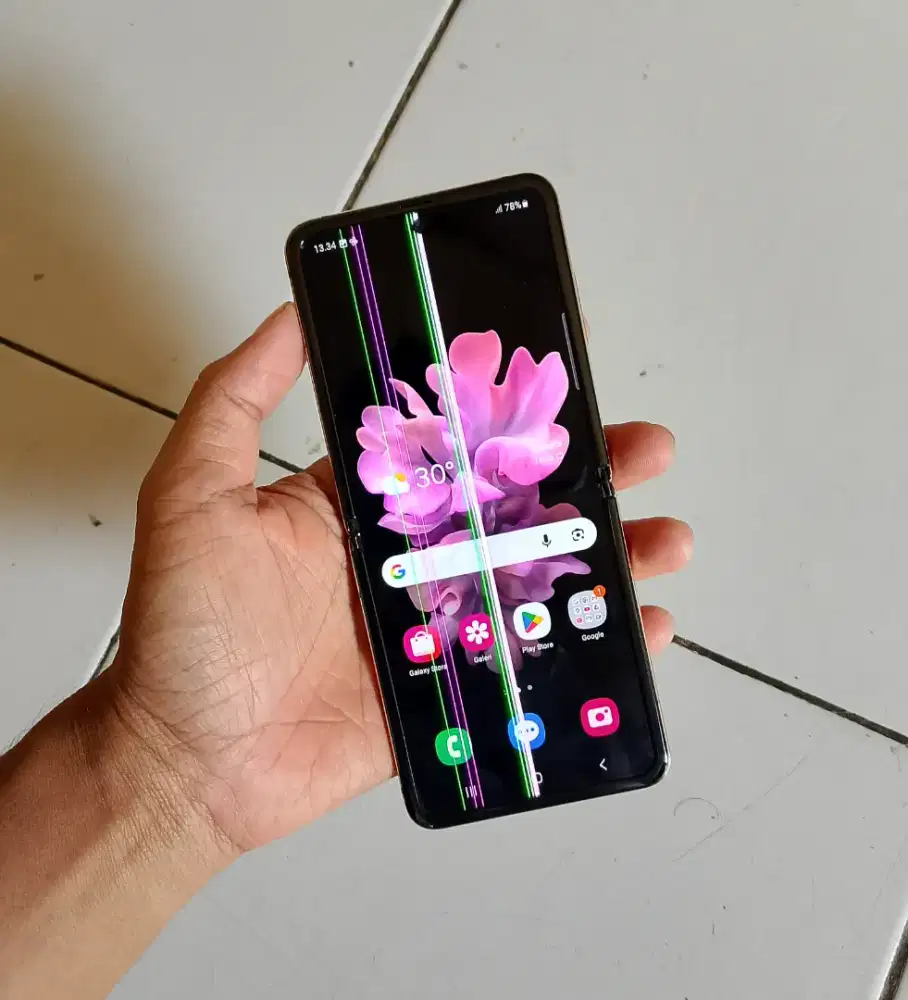 Samsung Galaxy Z Flip RAM 8/256