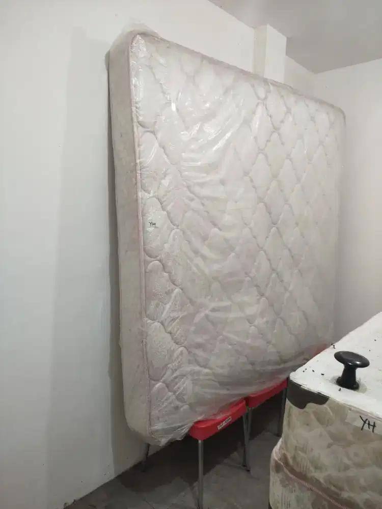 Kasur king size 200x200cm