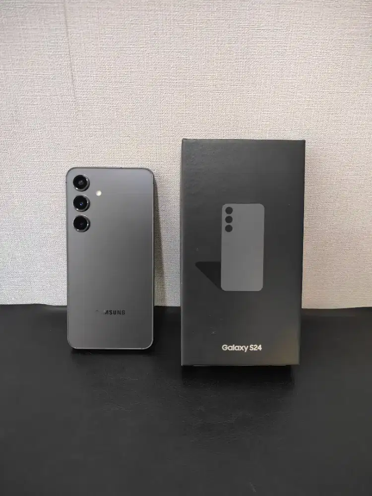 Samsung S24 8/256gb sein