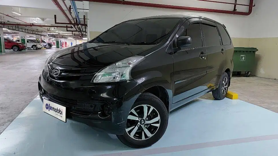 TDP 5,JT Daihatsu Xenia 1.3 X Bensin-MT Hitam 2015