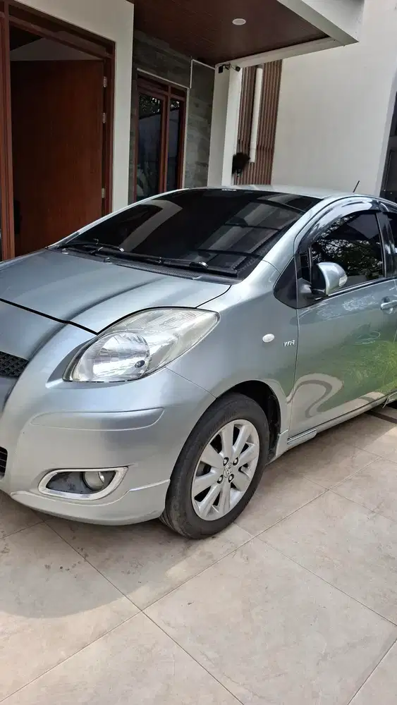 Toyota Yaris 2010 Bensin