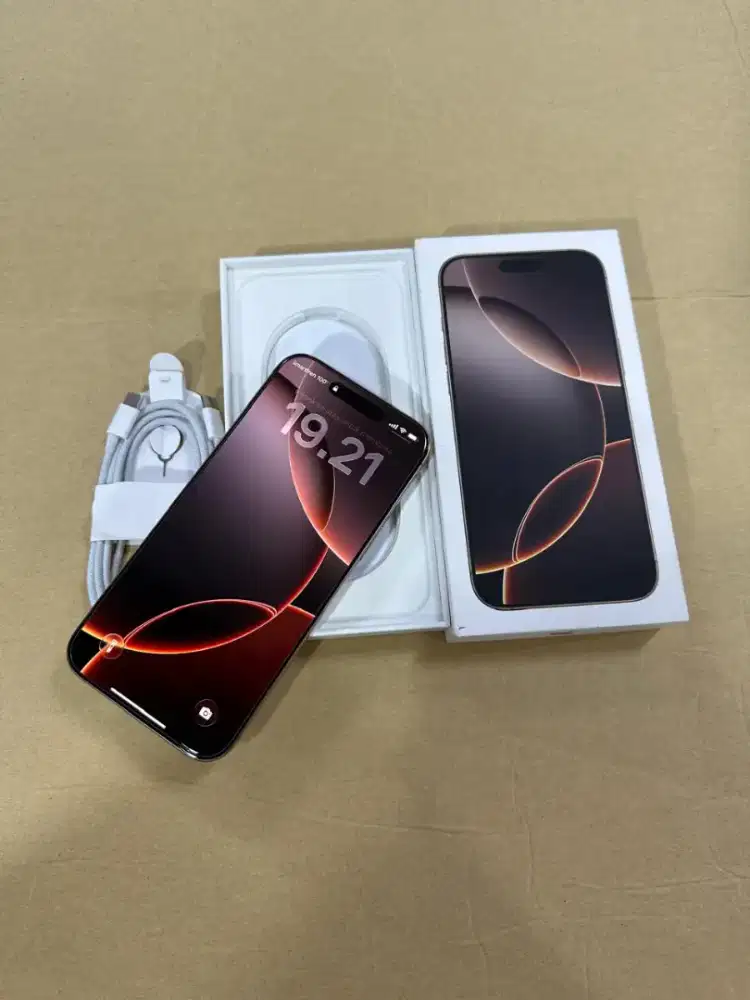 Iphone 16 Pro Max 256GB Fullset Mulus Bekas iBox Masih Garansi