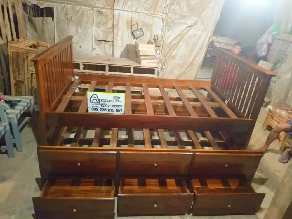 Tempat tidur minimalis susun full kayu jati