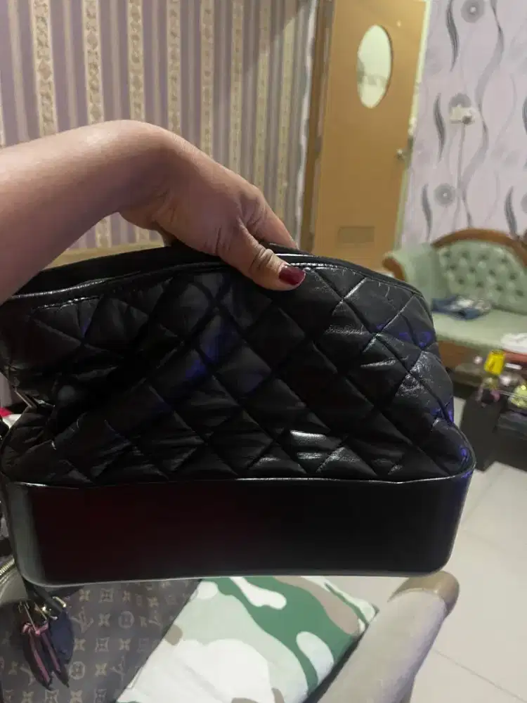 Tas merek Chanel