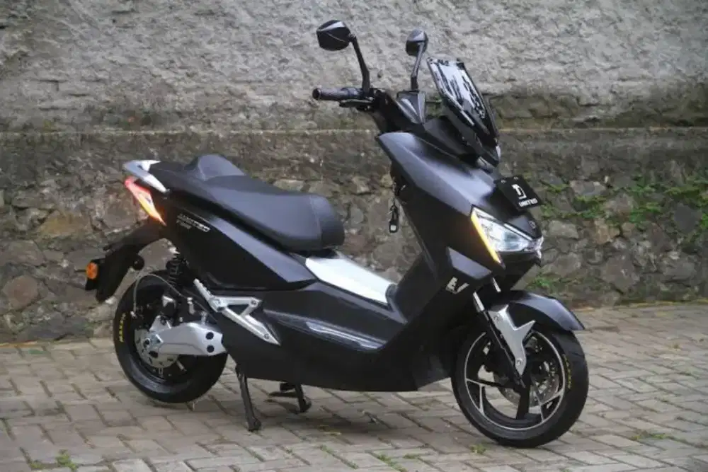 Motor listrik united T1800 sangat mulus