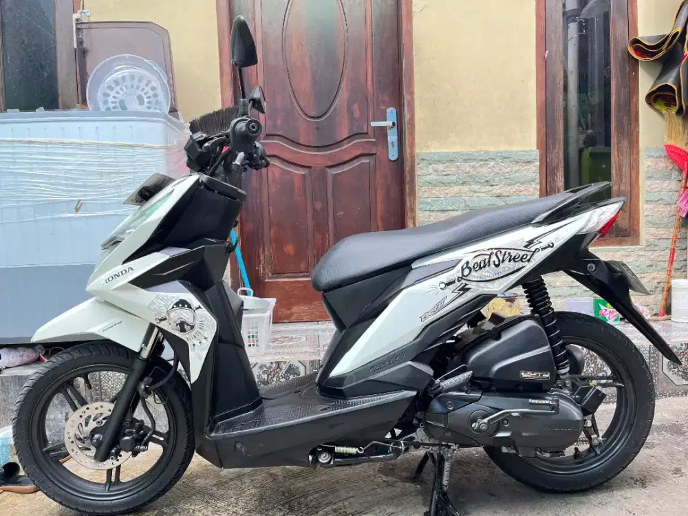 HONDA BEAT STREET TAHUN 2017 PLAT DKI
