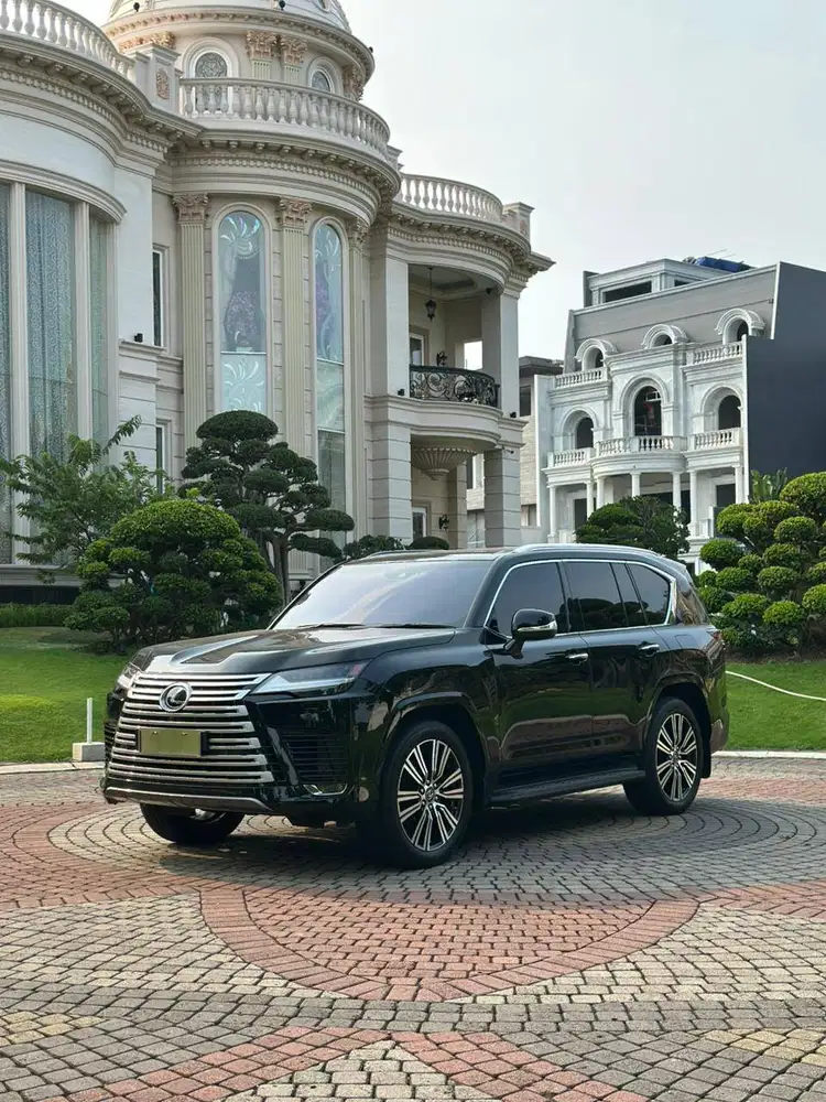 Lexus LX 600 7-Seater 2023 Black On Black