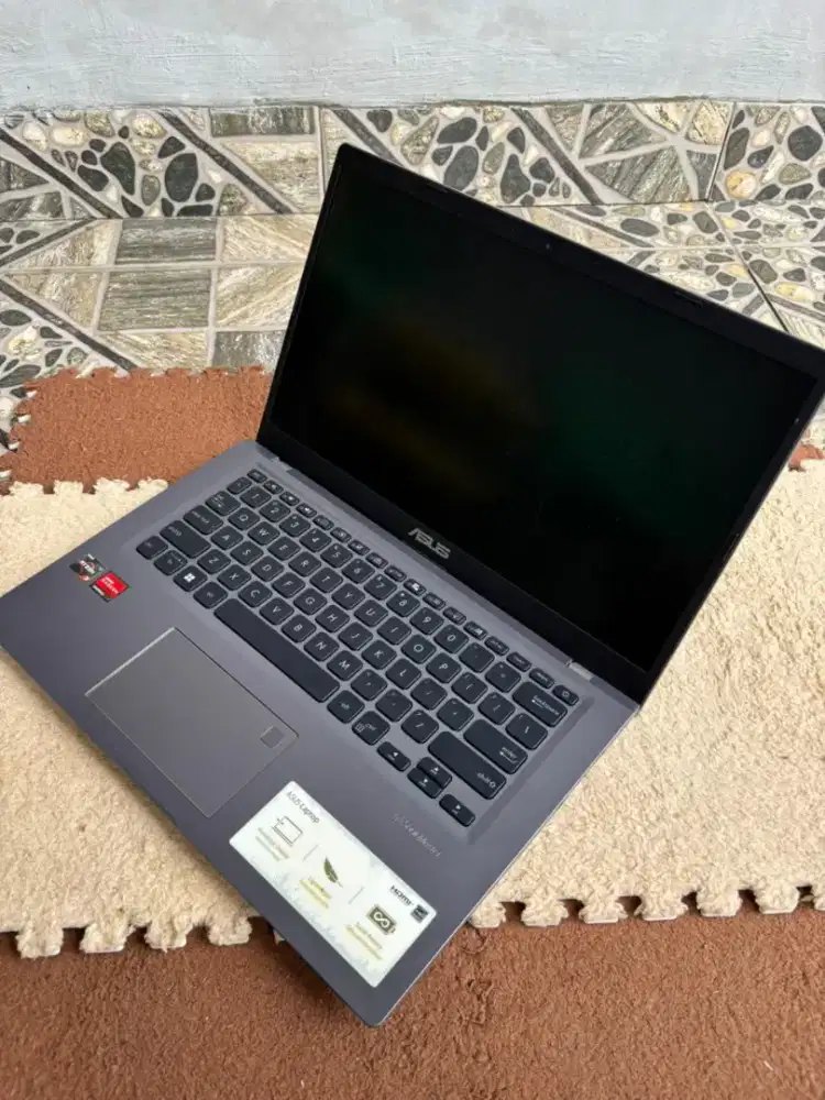 Dijual!! Asus VivoBook 14 M415 Ryzen 3