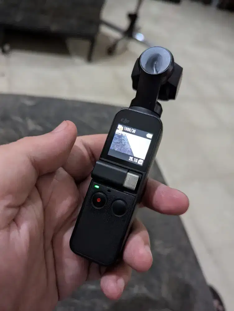 Dji osmo pocket 1 + 32 giga memory
