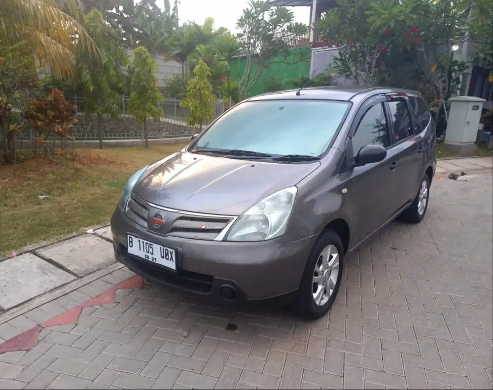 Grand Livina SV 2012 Abu Abu