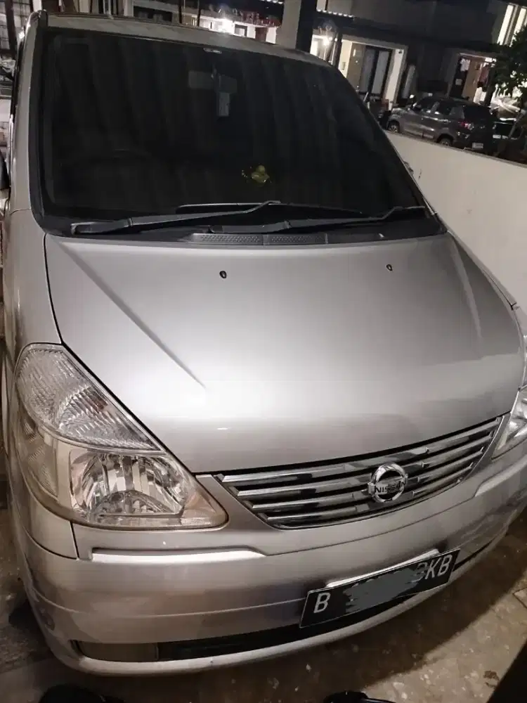 Nissan Serena hws 2010 matic silver