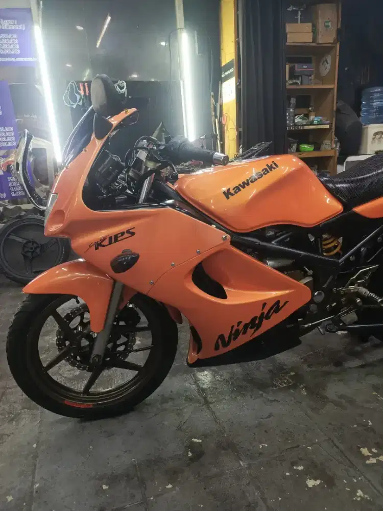 Dijual Ninja RR 150 Orange