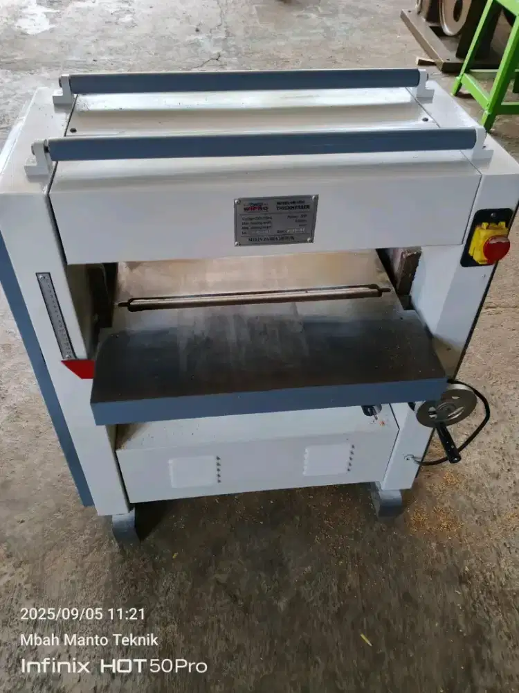 Mesin Serut Planer Duduk 20 Inch ICHIKAWA By OSCAR