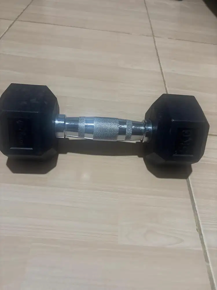 Dumbel besi berat 5KG