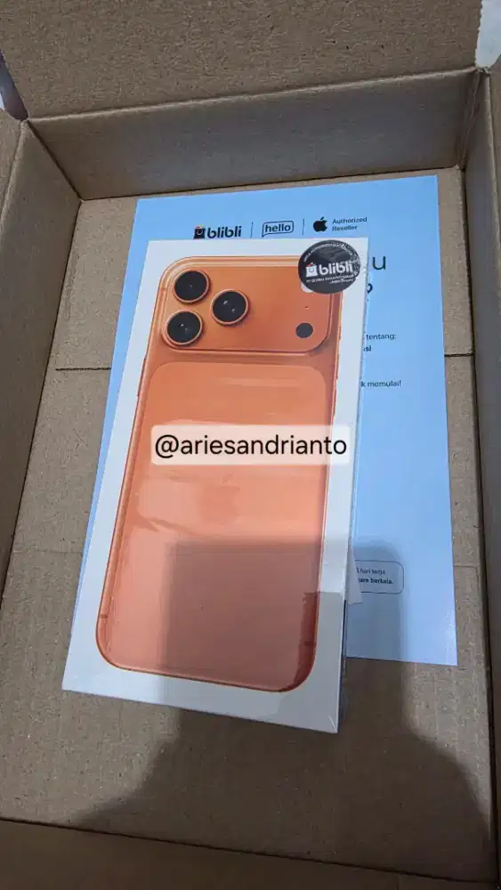 iPhone 17 Pro Max 256 GB - garansi resmi free asuransi 24 bulan
