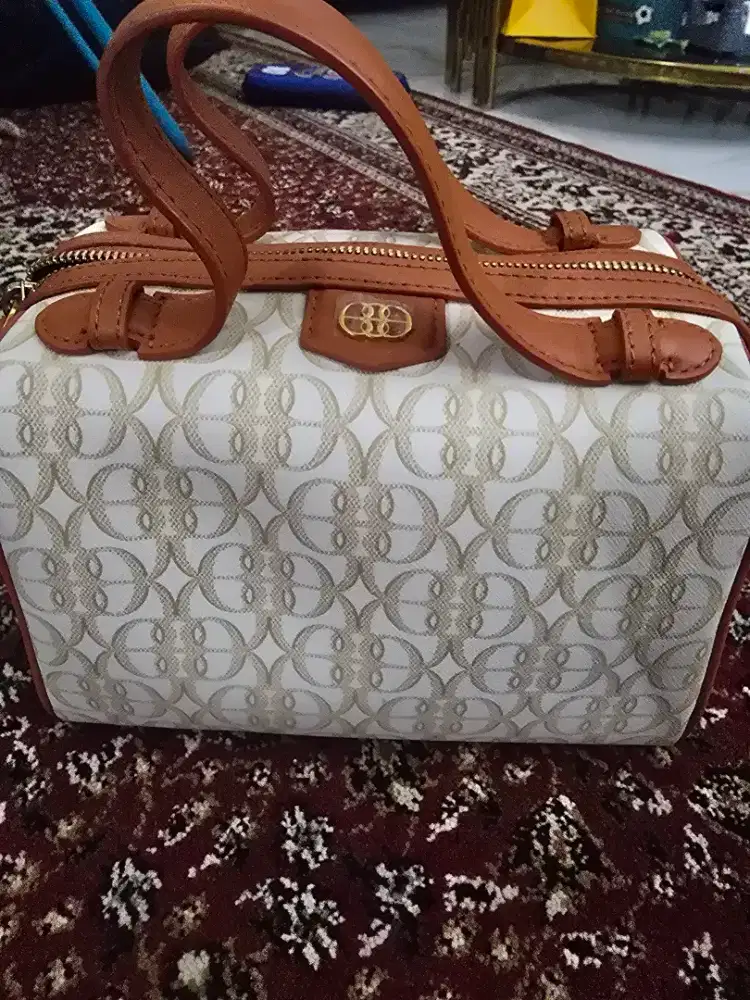 Tas bonia mungil