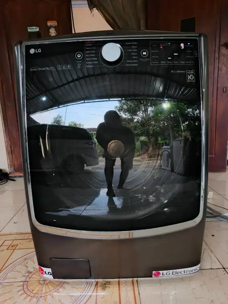 Mesin cuci Lg front loading inverter 21kg touchscreen